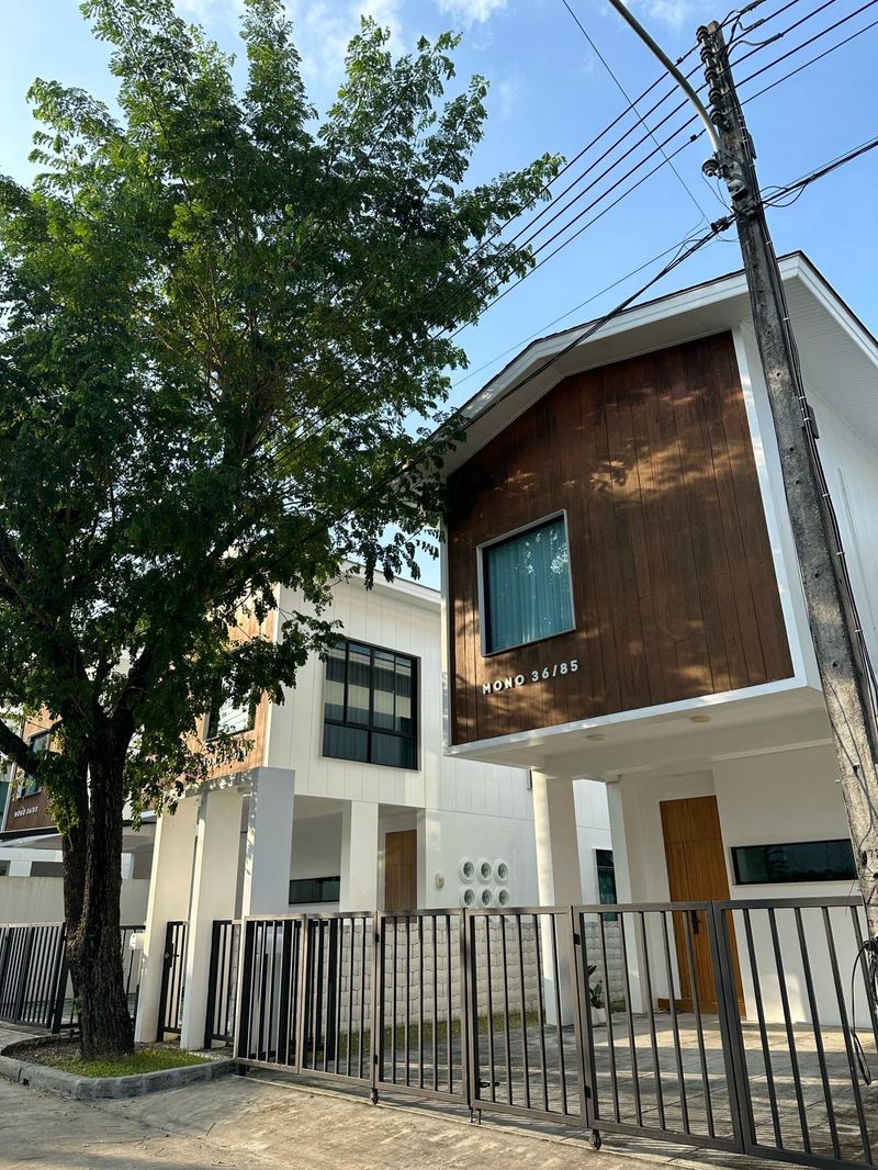 WhatsApp Image 2025-10-02 at 14.32.28_d355973b.jpg